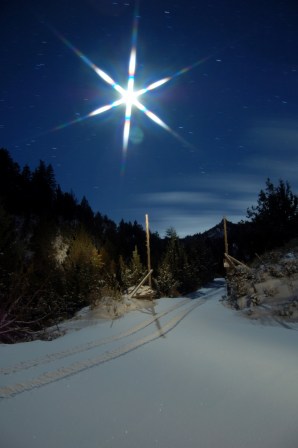 bethlehem-star-1-1383865-1599x2404